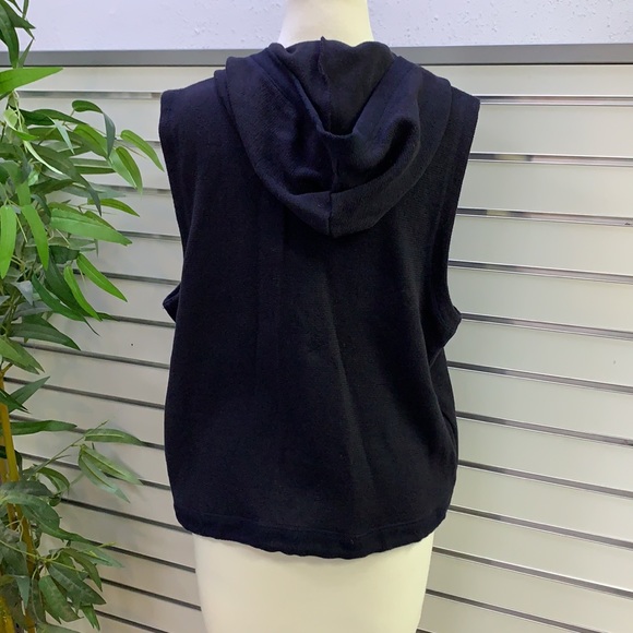 Norton Studio Petites Zip up vest - Picture 3 of 4